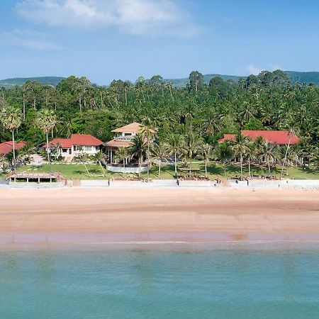 Ban Saithong Beach Resort Bang Saphan Noi Dış mekan fotoğraf