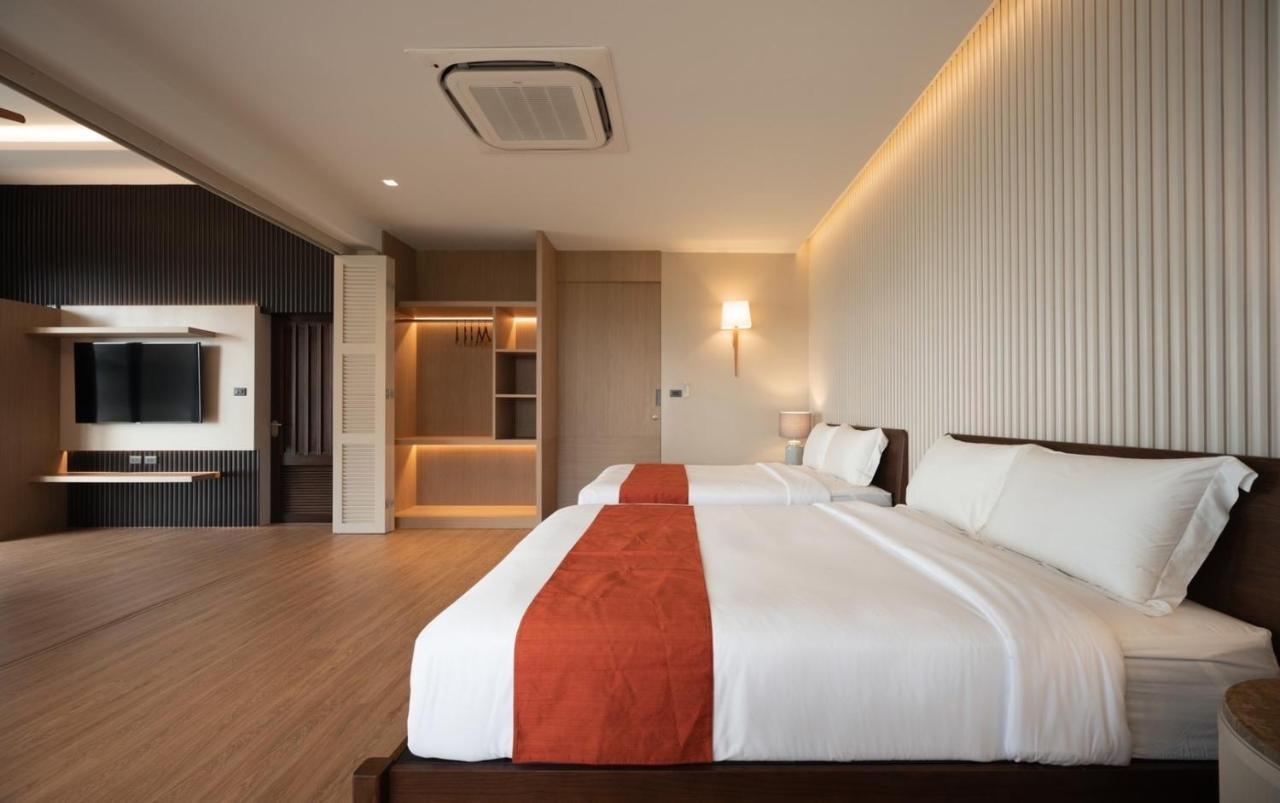 Ban Saithong Beach Resort Bang Saphan Noi Dış mekan fotoğraf