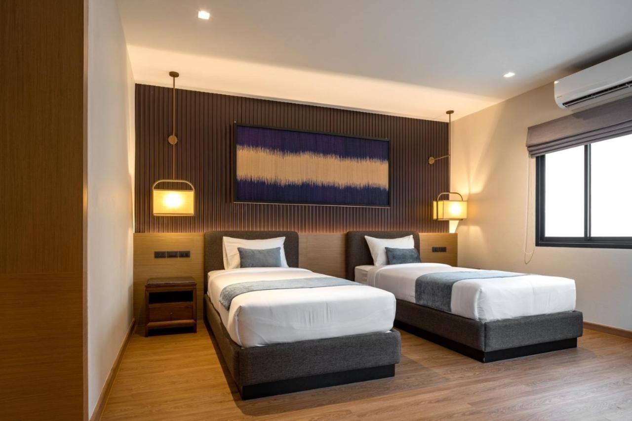 Ban Saithong Beach Resort Bang Saphan Noi Dış mekan fotoğraf