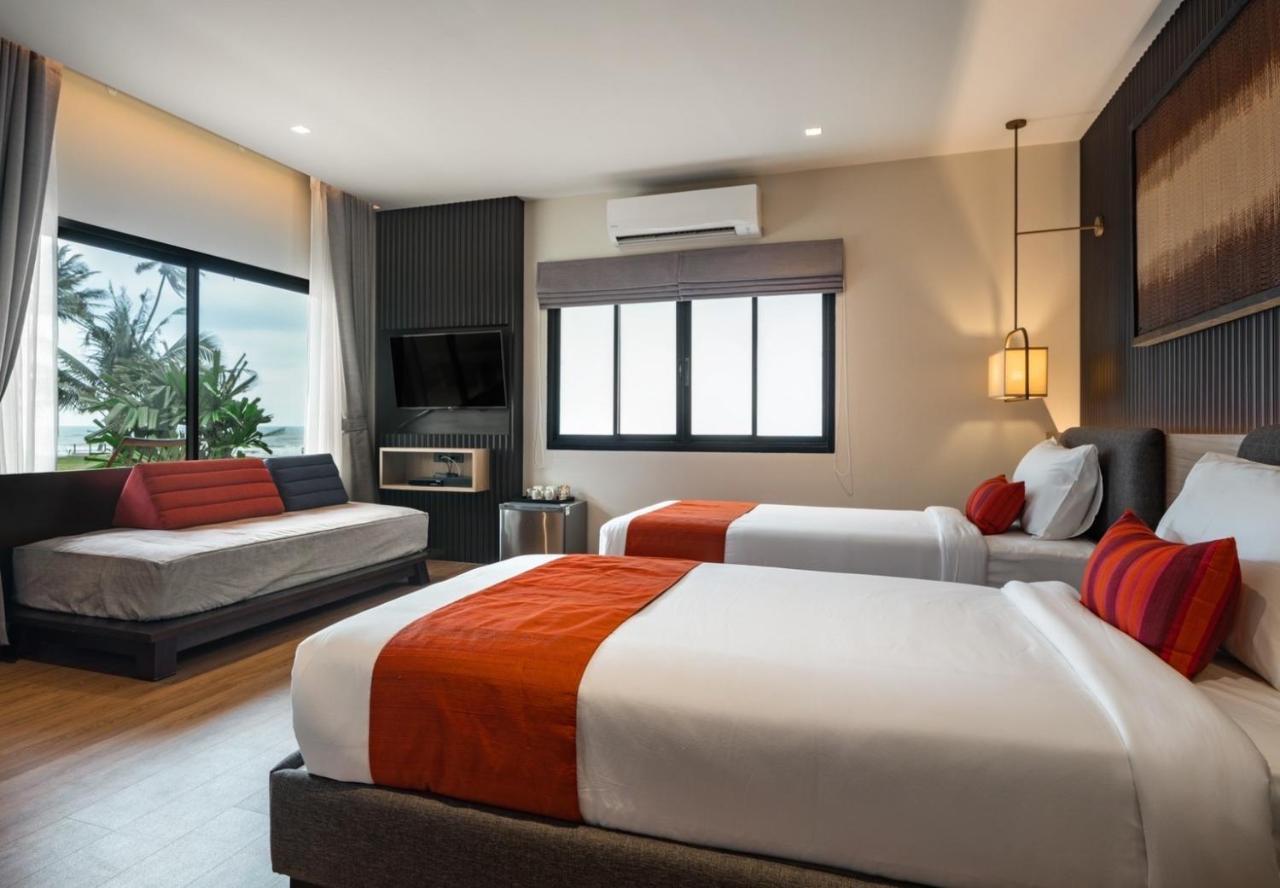 Ban Saithong Beach Resort Bang Saphan Noi Dış mekan fotoğraf