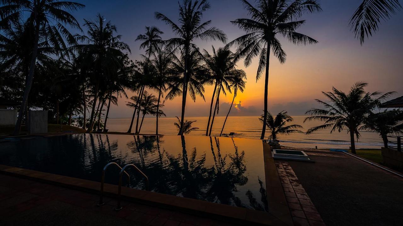 Ban Saithong Beach Resort Bang Saphan Noi Dış mekan fotoğraf