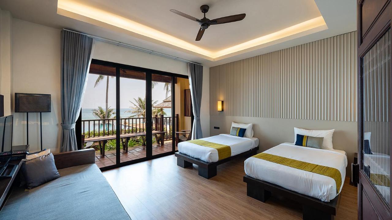 Ban Saithong Beach Resort Bang Saphan Noi Dış mekan fotoğraf