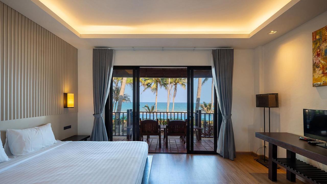 Ban Saithong Beach Resort Bang Saphan Noi Dış mekan fotoğraf