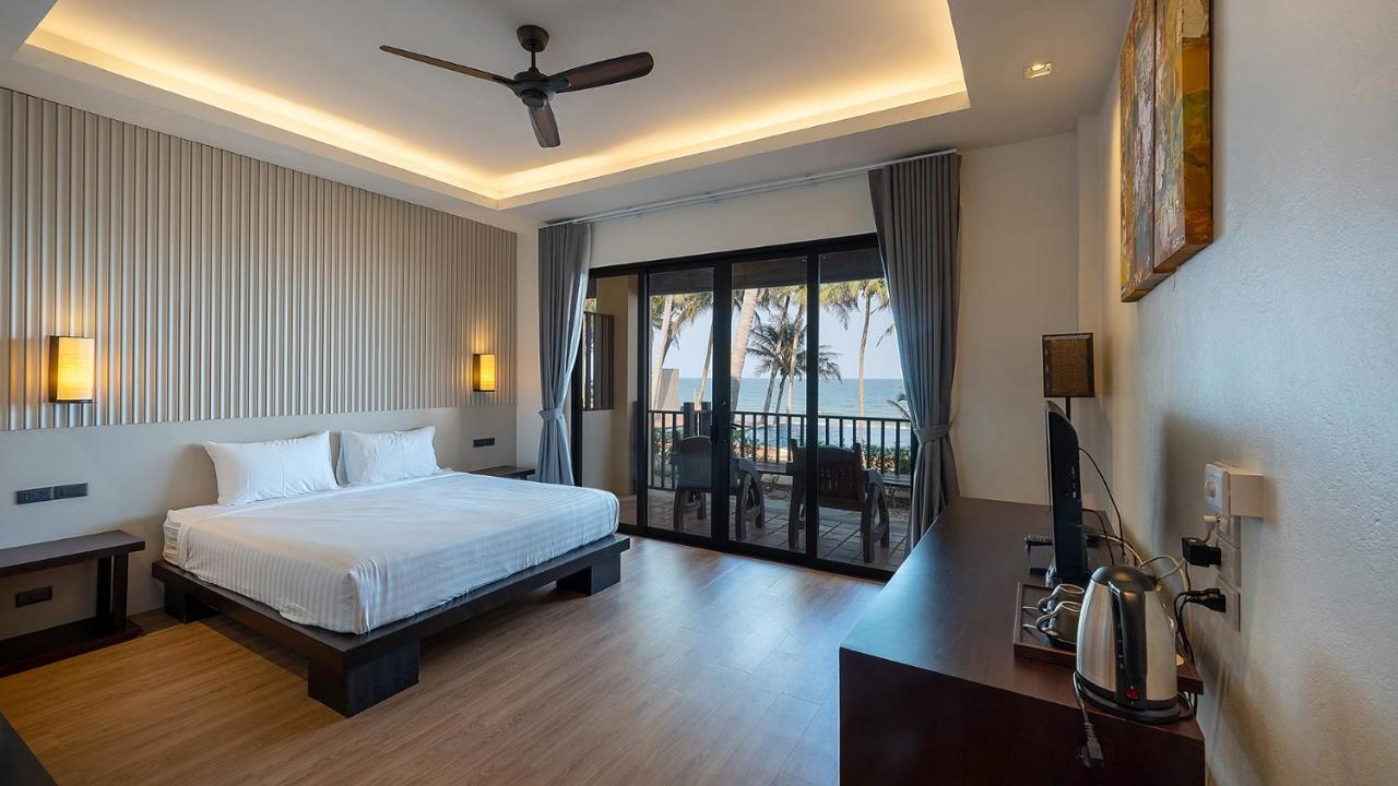 Ban Saithong Beach Resort Bang Saphan Noi Dış mekan fotoğraf